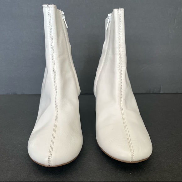 & Other Stories Women’s White Leather Booties Chunky Heel Round Toe **Size 7.5 - Picture 6 of 14